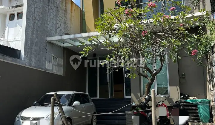 Rumah/Kantor 2 Lantai Di Cipete Utara Jaksel