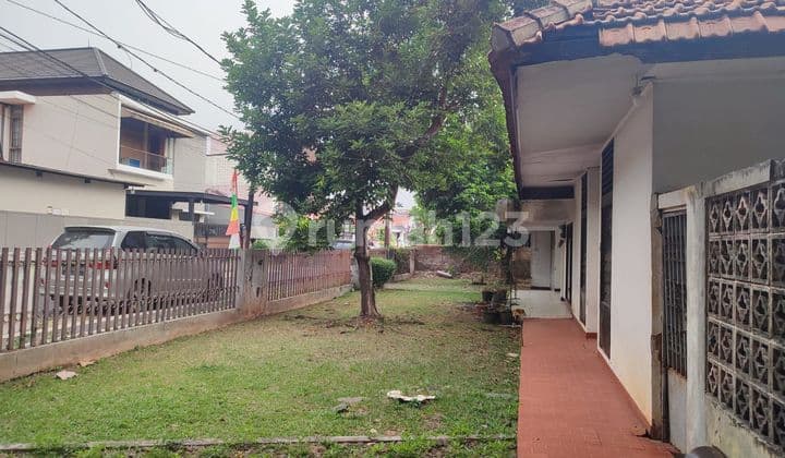 Rumah Hitung Tanah Dalam Komplek Pasar Minggu