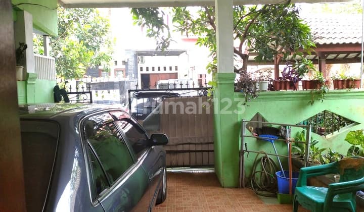 Rumah Dalam Komplek Di Rangkapan Jaya Baru Depok