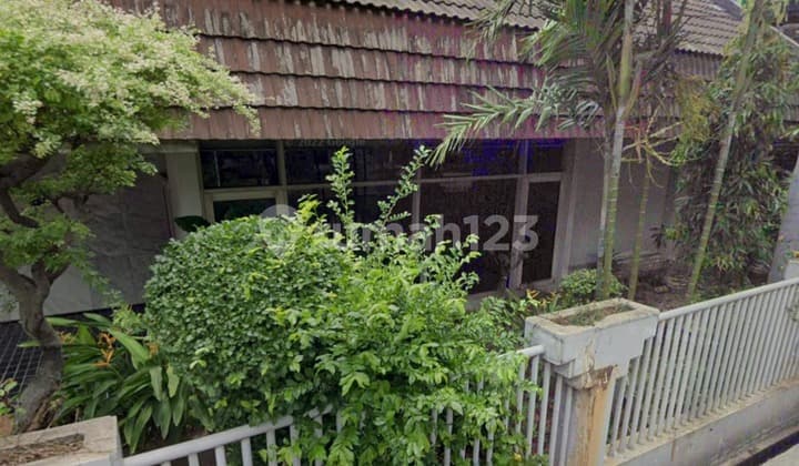 ANA RUMAH MURAH HITUNG TANAH UK 24X20M KOMP KAVLING POLRI JELAMBAR