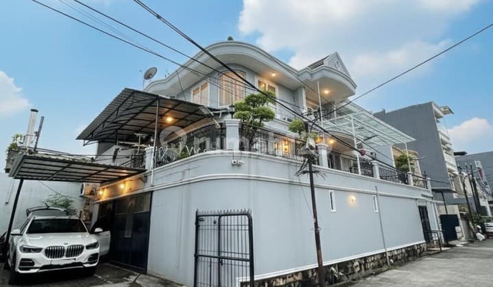 Ana Rumah Hoki Jual Rugi Lt.198m di Komplek Taman Harapan Indah Thi Jelambar