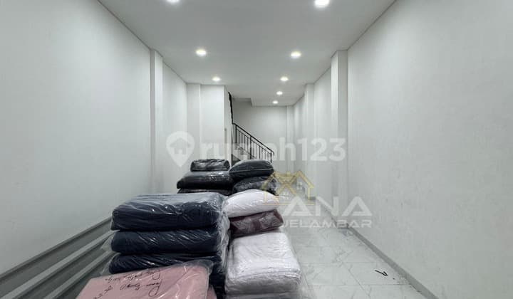 ANA RUMAH BARU UK 4X20M DI JELAMBAR