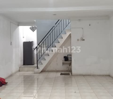 ANA RUMAH UK 4X12M DI JELAMBAR