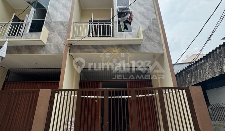 ANA RUMAH BARU UK 4X14M DI JELAMBAR