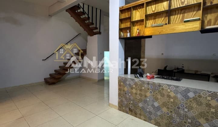 Ana Rumah Bagus Uk 7X14m di Jelambar
