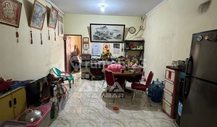 ANA RUKO UK 4X16.5M LOKASI BAGUS DI JELAMBAR