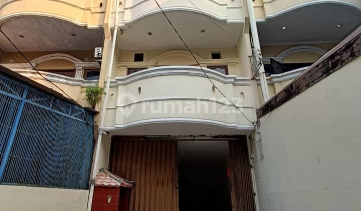 ANA RUKO UK 5X25M DI TELUK GONG