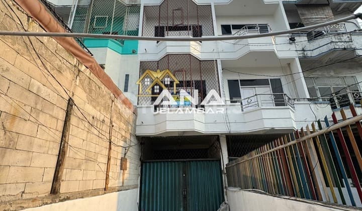 Ana Ruko Uk 4X25m Pinggir Jalan Raya Jelambar