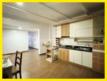 Ana Rumah Semifurnish 2Lt Uk 4.5X20m Harga 1M-An Jln 2 Mobil di Jelambar - * Good- Deal !!*