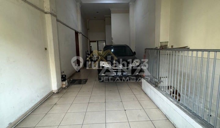 ANA RUKO BENTUK L UK 4.25X20M & 4.25X12M DI JELAMBAR