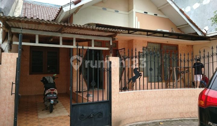 Jual Rumah di Duta Garden SHM Kondisi Bagus