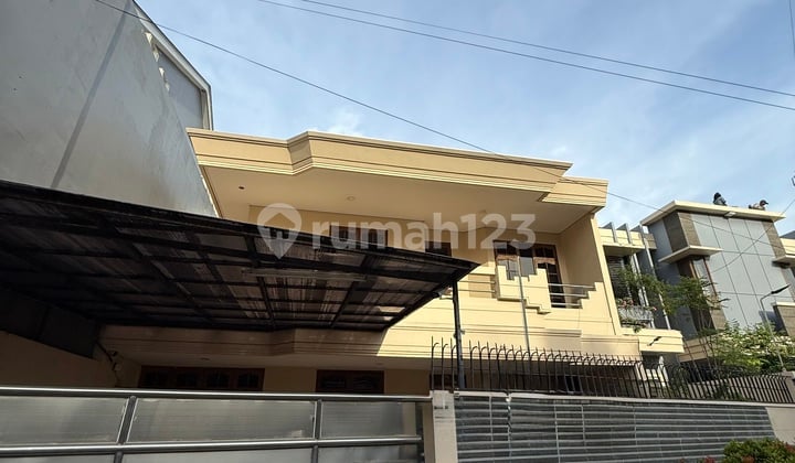 Rumah Jelambar Thi 11.5x20 2 Lantai Bagus