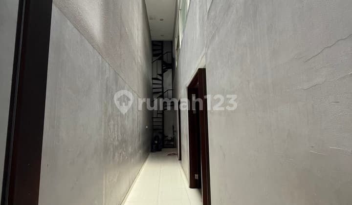 Dijual Cepat! Rumah Duta Garden 17X25 Siap Huni Bagus Rapih