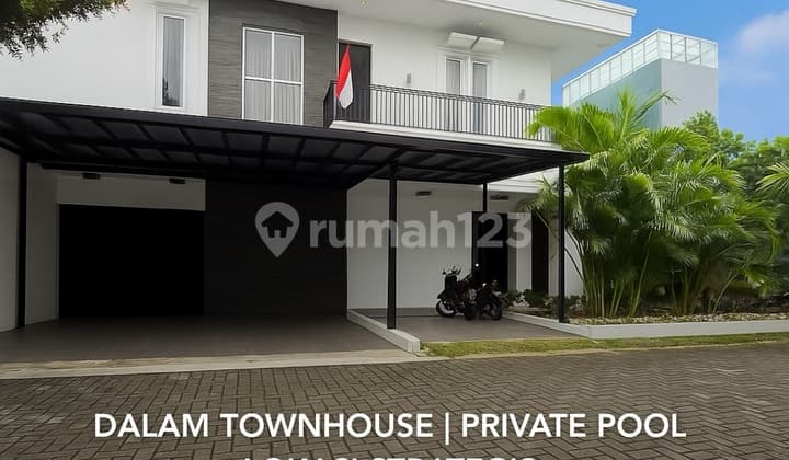 Duren Tiga Dalam Townhouse Strategis Dekat Mampang Kemang