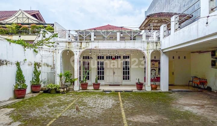 Lebak Bulus 2Lantai+Rooftop untuk Cafe Resto di Area Komersil