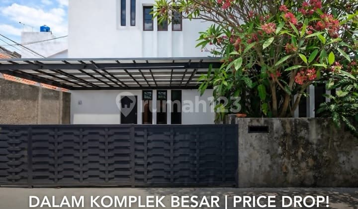 Bintaro Dalam Komplek Besar Siap Huni