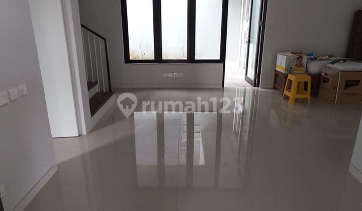 ((BUTUH SEGERA TERSEWA)) RUMAH MEWAH DI CITRAGRAND SEMARANG