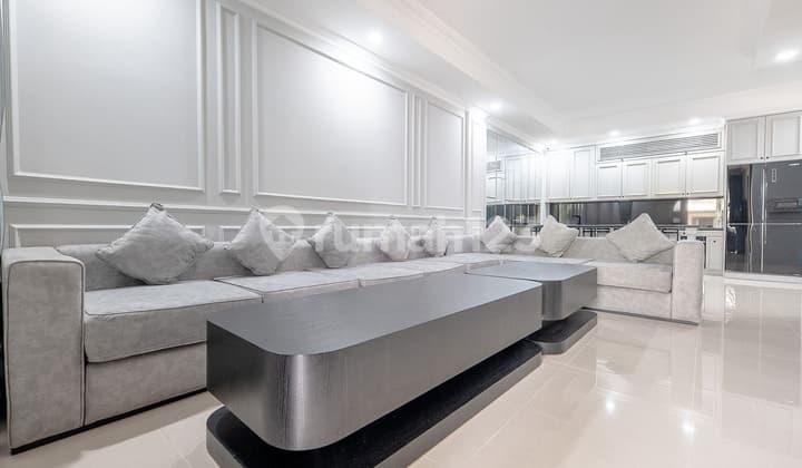 Dijual Rumah Siap Huni dengan Design Interior Mewah di Perumahan Elite Citragrand Tembalang Semarang