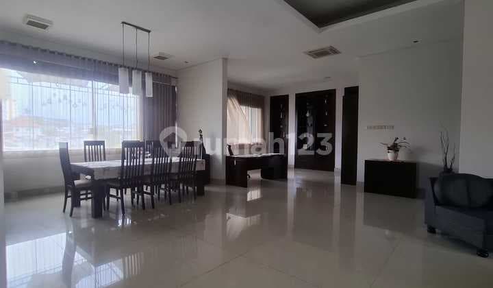 Disewakan Rumah Besar di Cipaku Setiabudi Bandung Utara Upi Itb