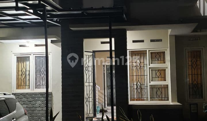 Disewakan Rumah di Kolonel Masturi Cimahi Gegerkalong Setiabudi Bandung