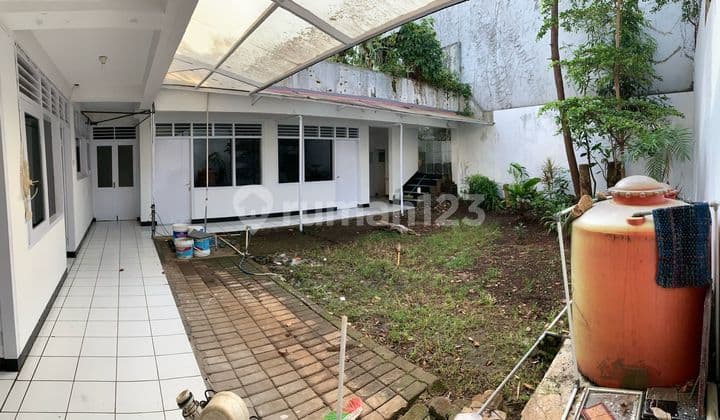 disewakan rumah di babakan jeruk pasteur bandung sayap sutami sukasari sukajadi setrasari sutami bandug kota