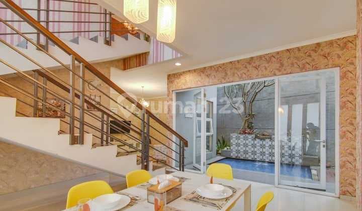 For Rent Furnished House with Swimming Pool in Setramurni Setra Murni North Bandung Pasteur Setiabudi Gegerkalong