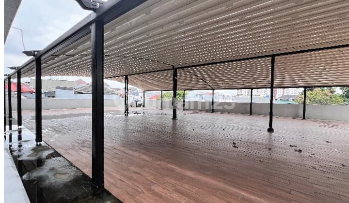 disewakan lantai 3 gedung setrasari bandung utara