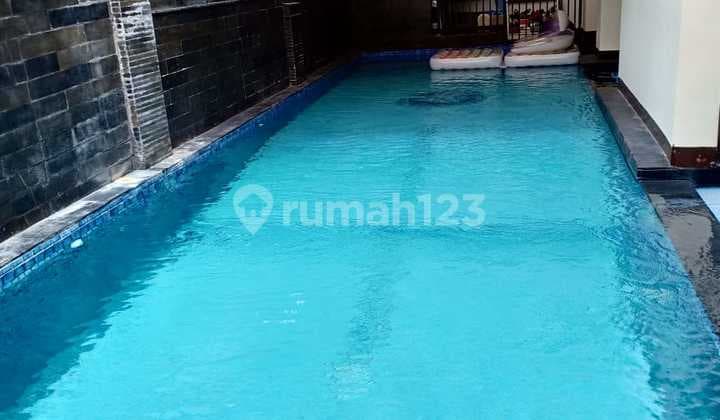 dijual rumah dengan kolam renang pribadi di kawasan elite setra murni kota bandung sutami serta duta setrasari surya sumantri sukajadi