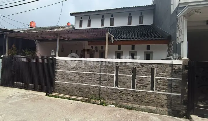 Low Price Ready-to-Occupy House in Taman Cibaduyut Indah Tci 1, Bandung