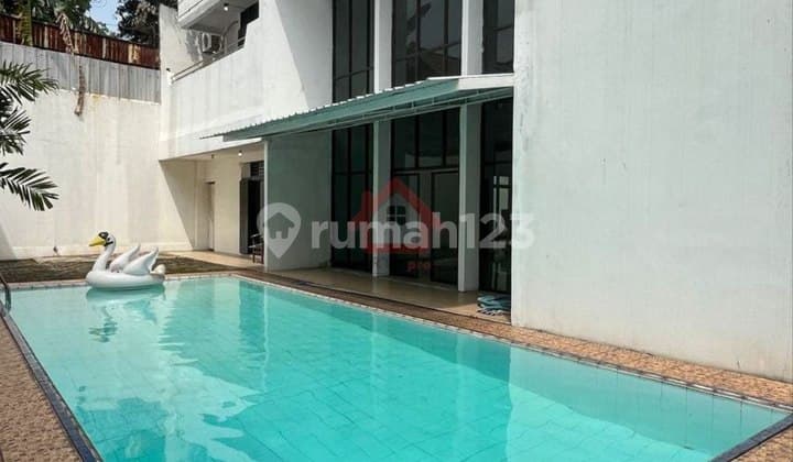 Spacious House Land 704 / Building 950 Attractive Price, With Pool in Bangka South Jakarta