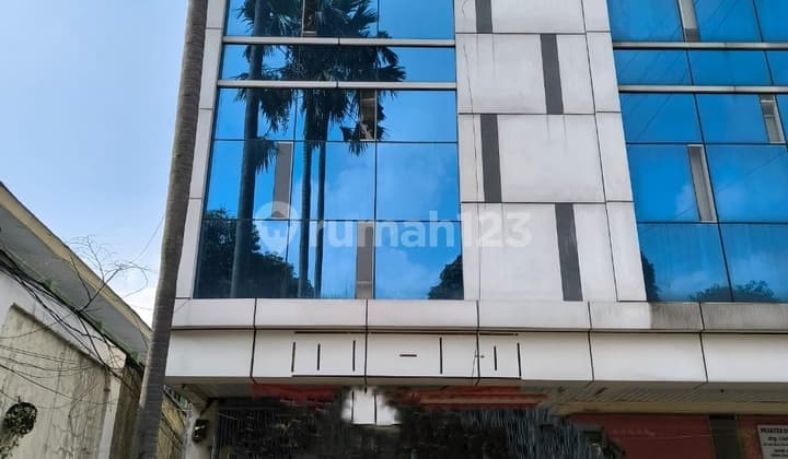 Ruko 4,5 Lt + Rooftop, Pejaten, Jaksel