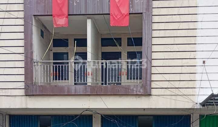 Ruko Gandeng 3,5 Lantai, 9 X 17, Cireunde