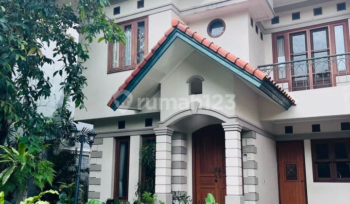2-Story House, Garden, Furnished, Cipete