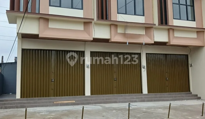 New Shophouse 2 Floors + Basement, Heavy Traffic, Jagakarsa, South Jakarta