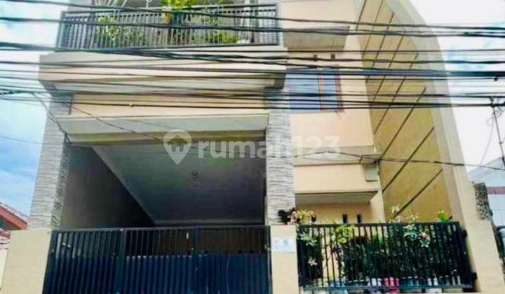 For Sale House in Semper - North Jakarta