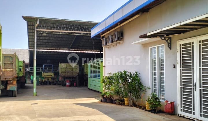 Di Jual Tanah Bonus Bangunan Rapi Siap Huni Area Kapuk Kamal,jakarta Utara