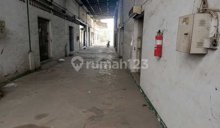 DI JUAL GUDANG BESAR DI KOSAMBI, DAYA LISTRIK 11000, TANGERANG