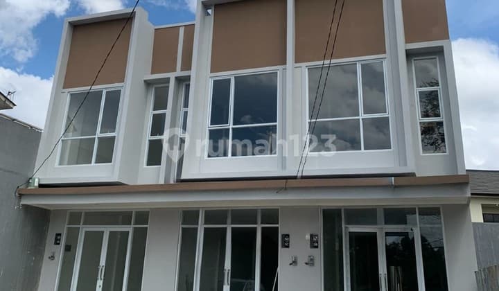 Ruko Serpong Bsd Siap Huni (new Brand) 2 Lantai, Lb 135 Meter 2,6 Milyar