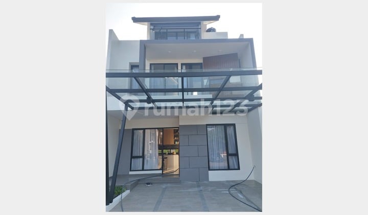 Jual Rumah Baru Gress! Modern Living dengan Sky Balcony & Attic Room di Grand Jura 88 - Metland Menteng, Cakung 015