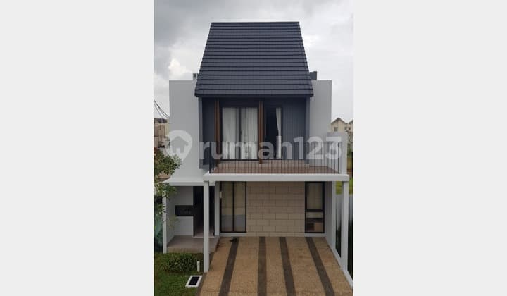 Dijual Rumah Hunian Mewah 3 KT di Cluster Wisteria - Tipe A dengan Attic & Sky Balcony!
