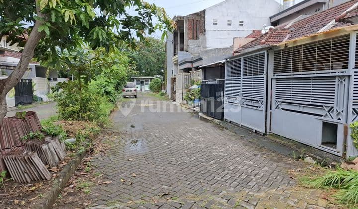 Rent House Gunung Anyar