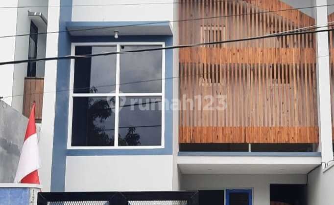 Jual Sewa Medokan Rumah Baru Gress