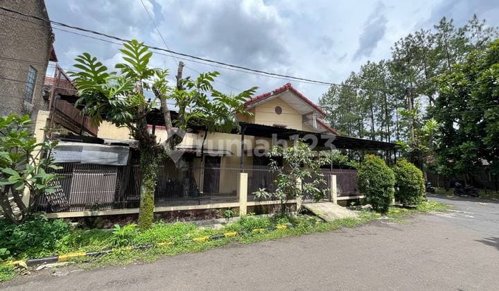 Rumah Luas Hook LT 227 Dalam Komplek Parakan Mas Antapani Hanya 1,4 Milyar