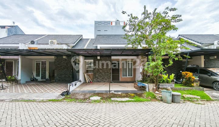 Rumah 15 Menit ke Cileungsi Trade Center SHM Hadap Timur Dibantu KPR J-37744