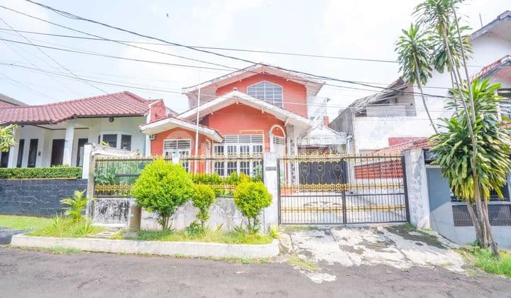 Rumah LB 250 SHM 7 Menit ke Living Plaza Cinere Dibantu KPR J-47443