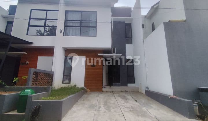 Rumah Siap Huni 5 Menit ke Metropolitan Mall Cileungsi bisa KPR J46118