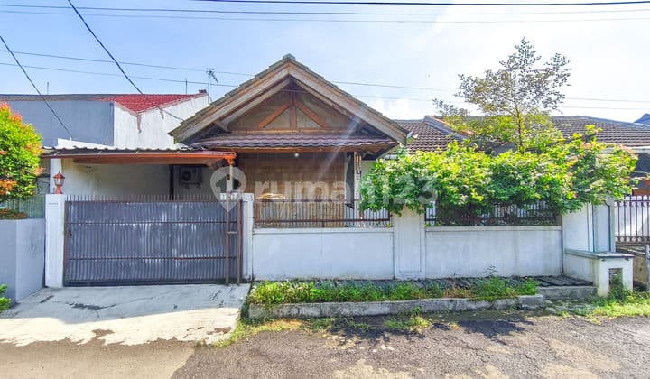 Rumah Strategis 10 Menit ke Gerbang Tol Pamulang Bebas Banjir J45976