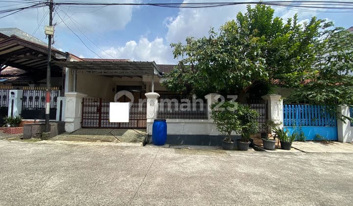 Rumah Luas LT 200 Dekat Cipayung Akses Dekat Gerbang Tol bisa KPR J38879