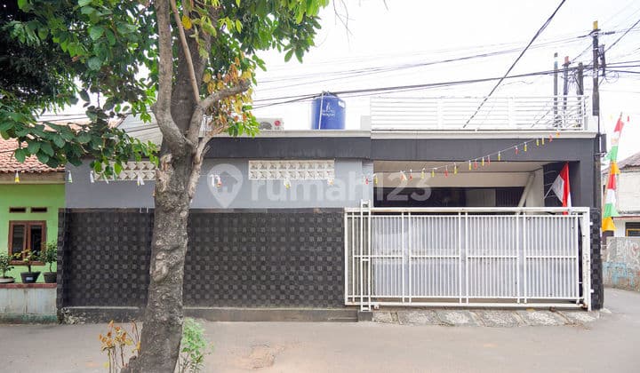 Rumah LT 123 SHM Hadap Selatan 8 Menit ke Revo Mall J-36222