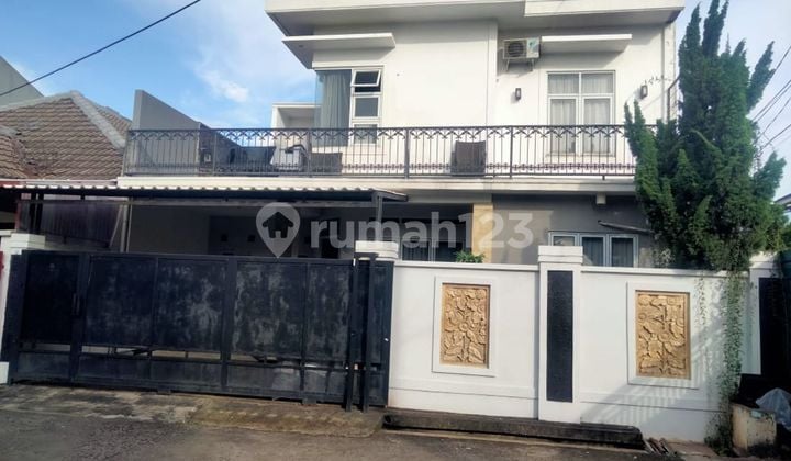 Rumah Luas Strategis dekat LRT Station Jatibening Baru Dibantu KPR J-33486